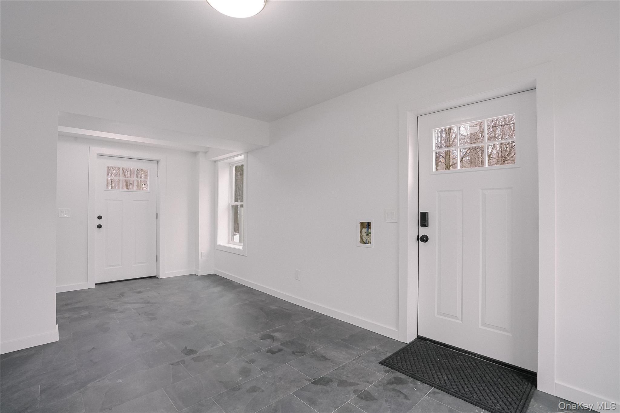 Single Family Maple  Dutchess County, NY 12508, MLS-950617-29