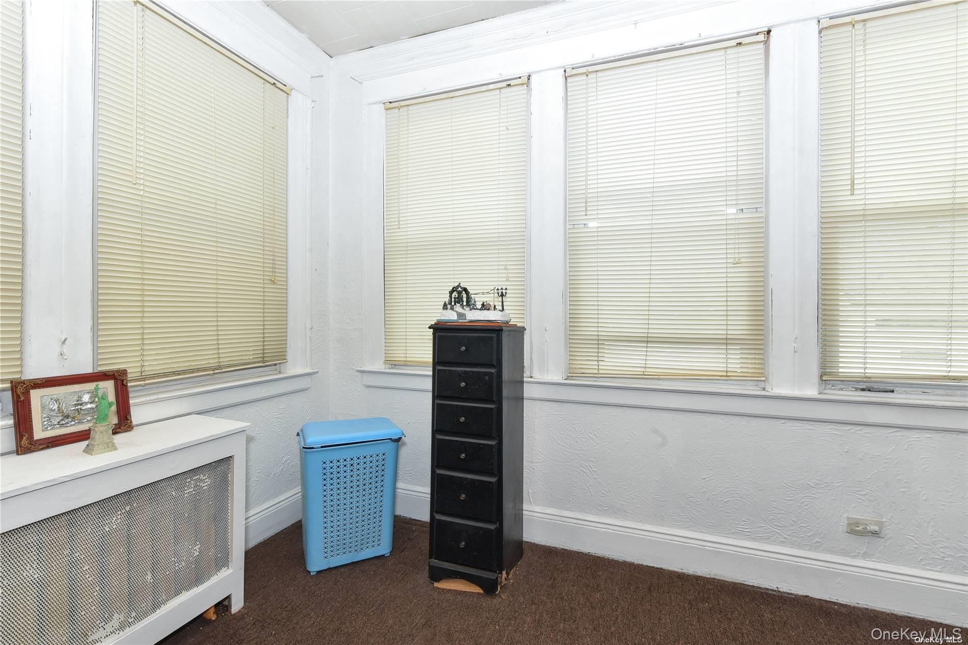 Single Family 115th  Queens, NY 11420, MLS-950624-16