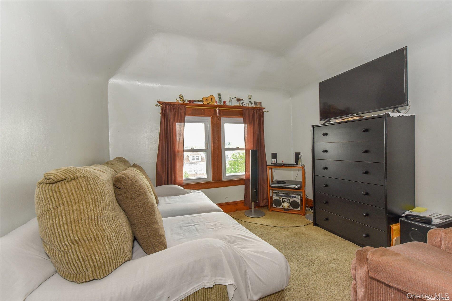 Single Family 115th  Queens, NY 11420, MLS-950624-24