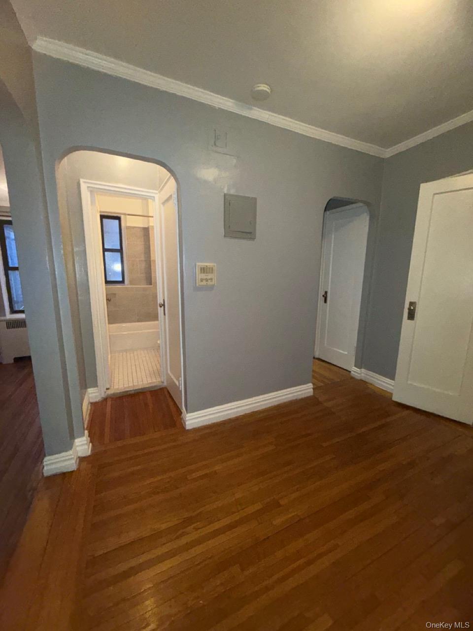 Apartment E Mosholu  Bronx, NY 10458, MLS-950637-11