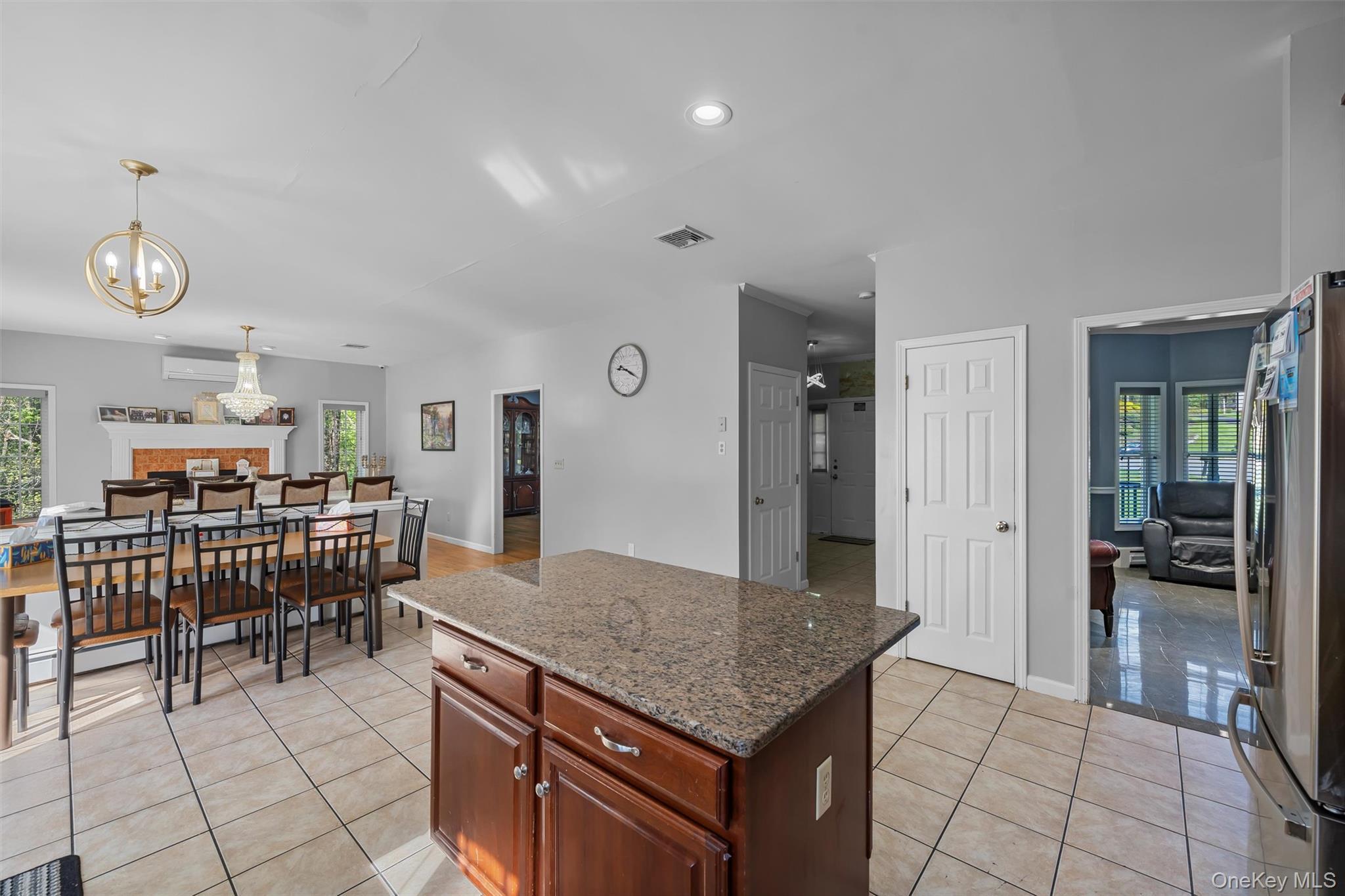 Single Family Damian Court Orange County, NY 10918, MLS-950640-8