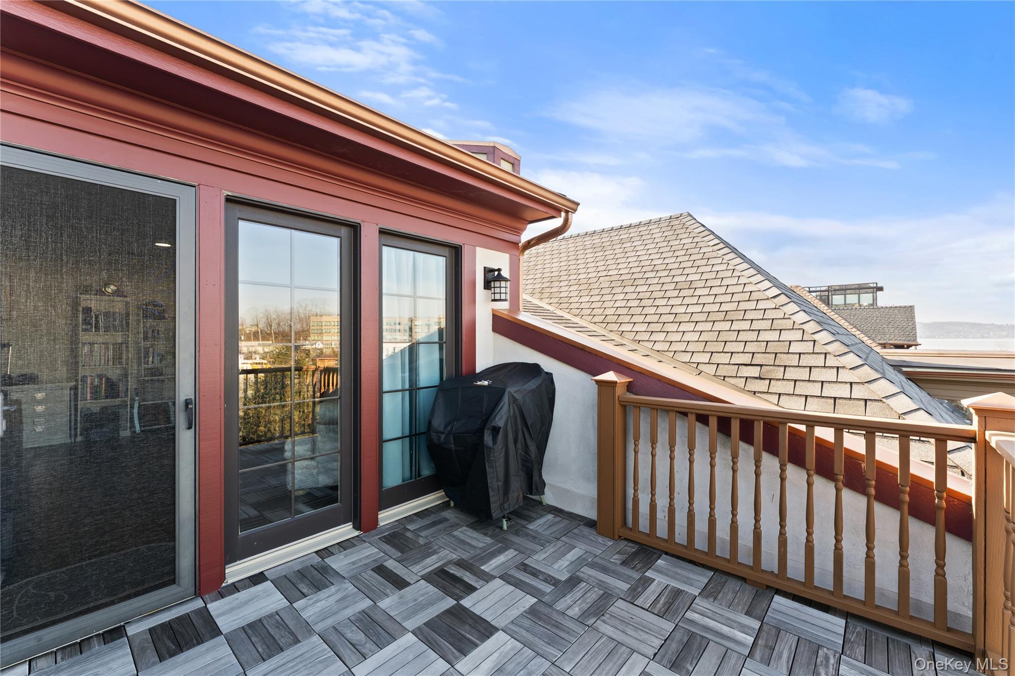 Condo Hudson View  Westchester County, NY 10591, MLS-950645-34