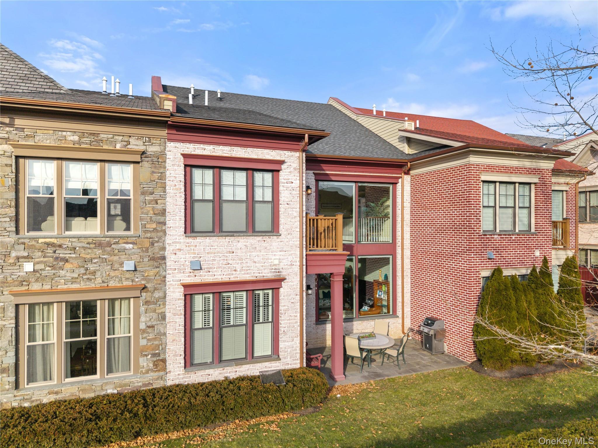 Condo Hudson View  Westchester County, NY 10591, MLS-950645-44