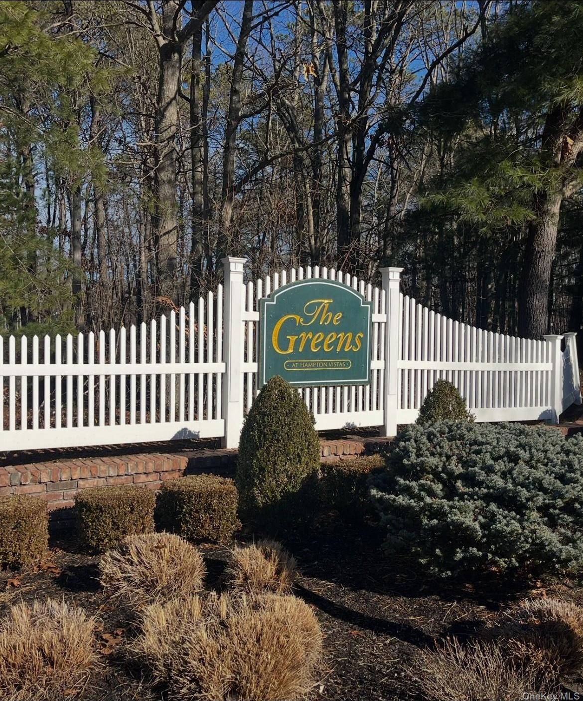 Condo Lakeview  Suffolk County, NY 11949, MLS-950653-22