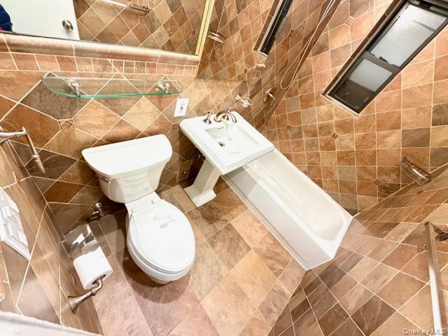 Coop 73rd  Queens, NY 11364, MLS-950665-15