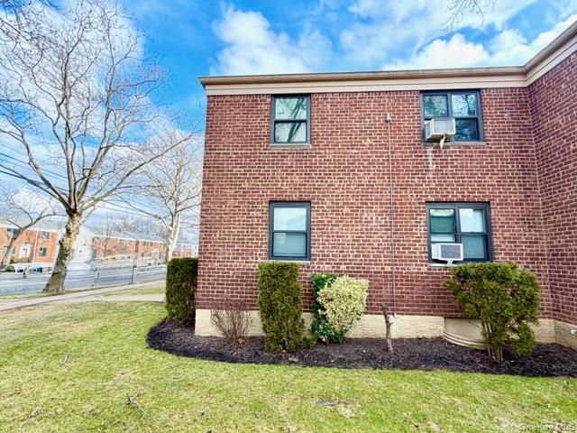 Coop 73rd  Queens, NY 11364, MLS-950665-5