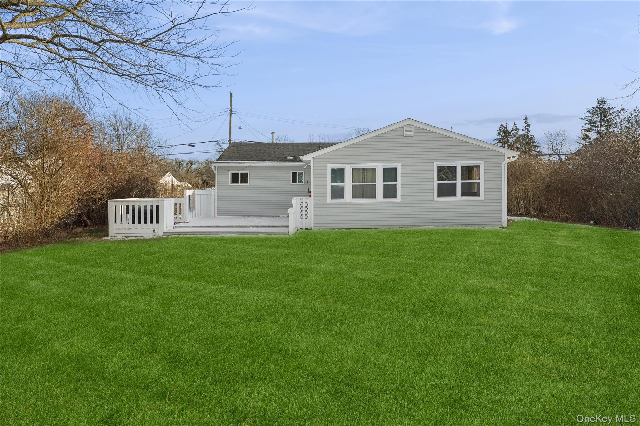 Single Family 21st  Suffolk County, NY 11706, MLS-950674-24