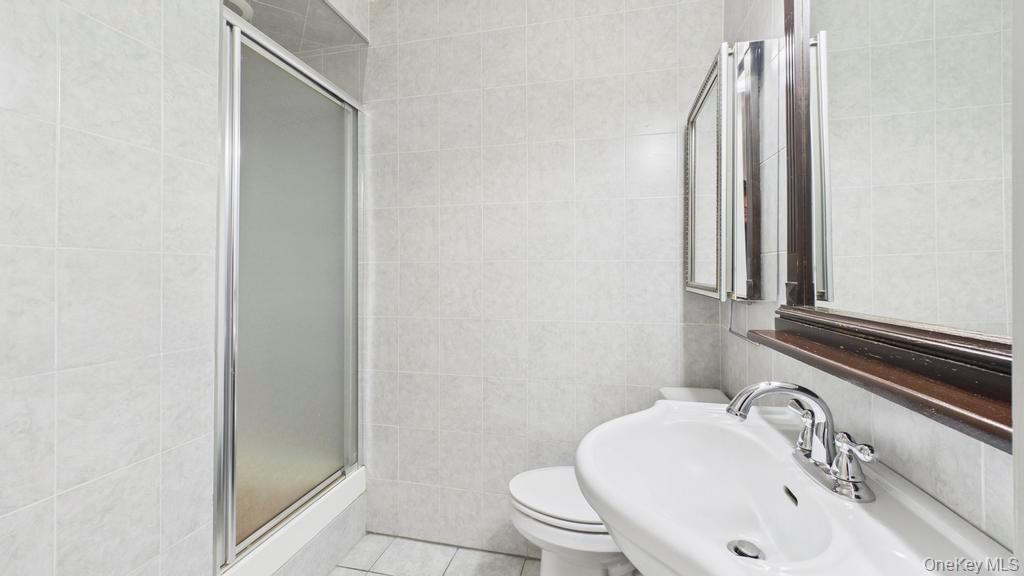 Commercial Lease Justice  Queens, NY 11373, MLS-950676-15