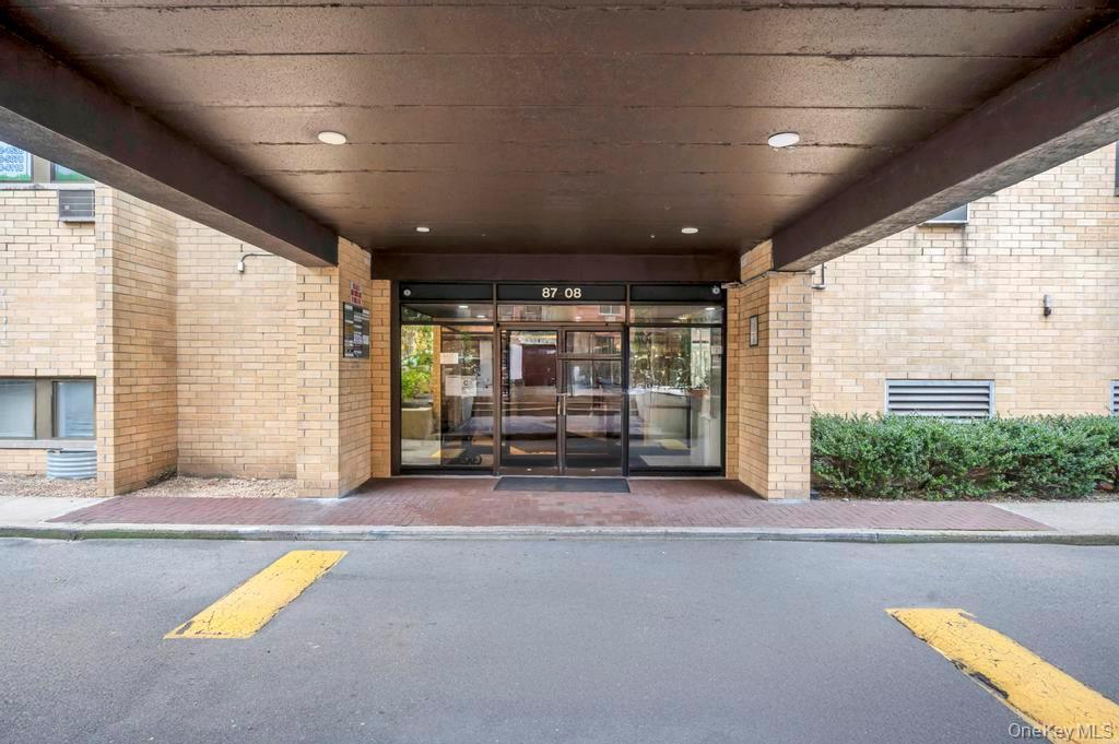 Commercial Lease Justice  Queens, NY 11373, MLS-950676-19