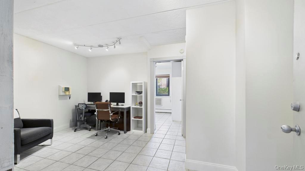 Commercial Lease Justice  Queens, NY 11373, MLS-950676-3