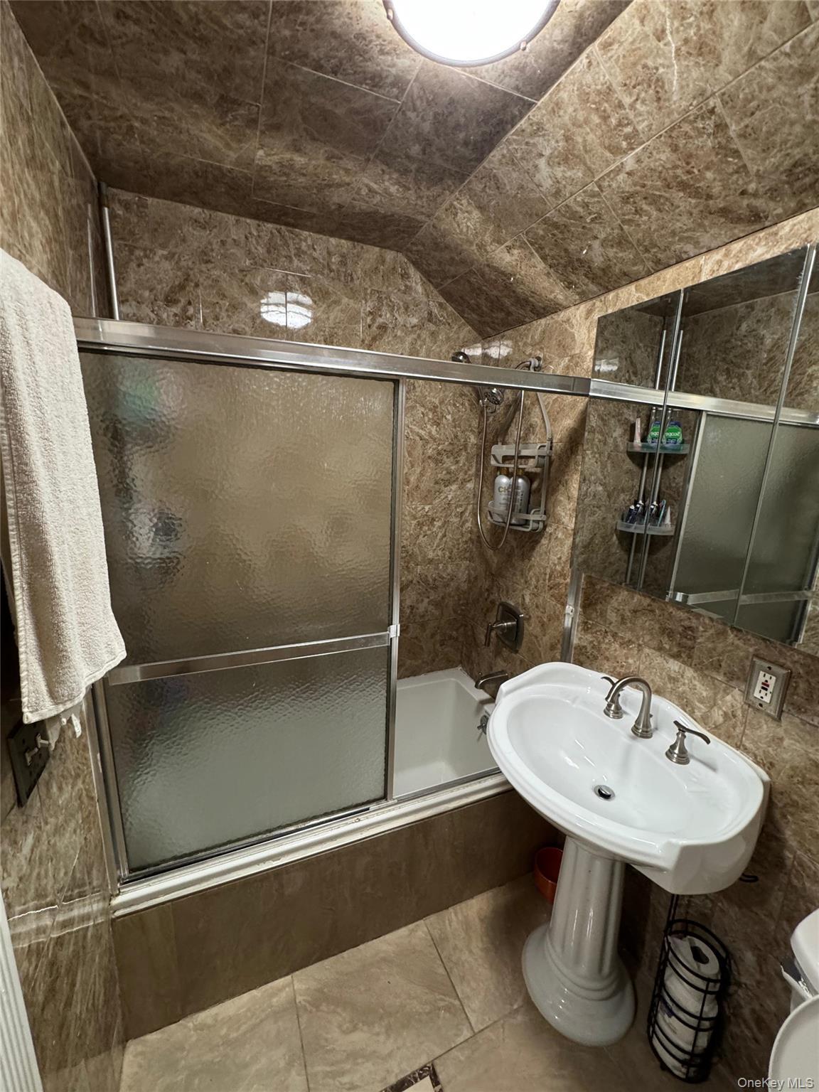 Single Family Guy R Brewer  Queens, NY 11434, MLS-950680-13