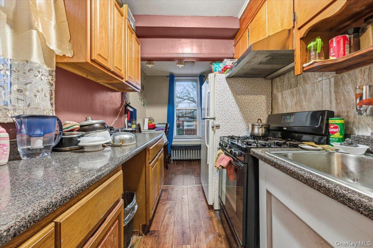 Single Family 77 Queens, NY 11417, MLS-950689-9