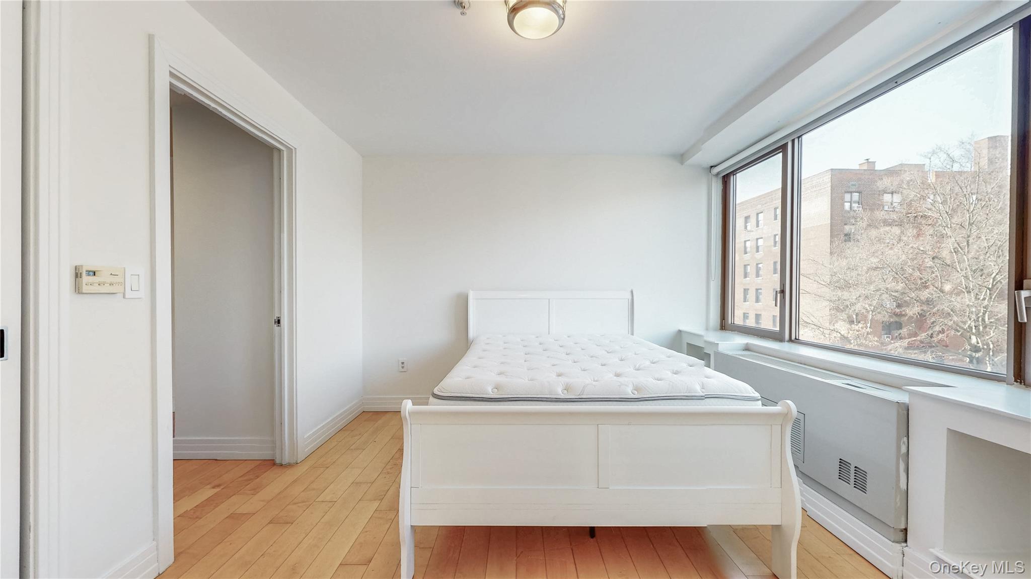 Condo Yellowstone Queens, NY 11375, MLS-950698-16