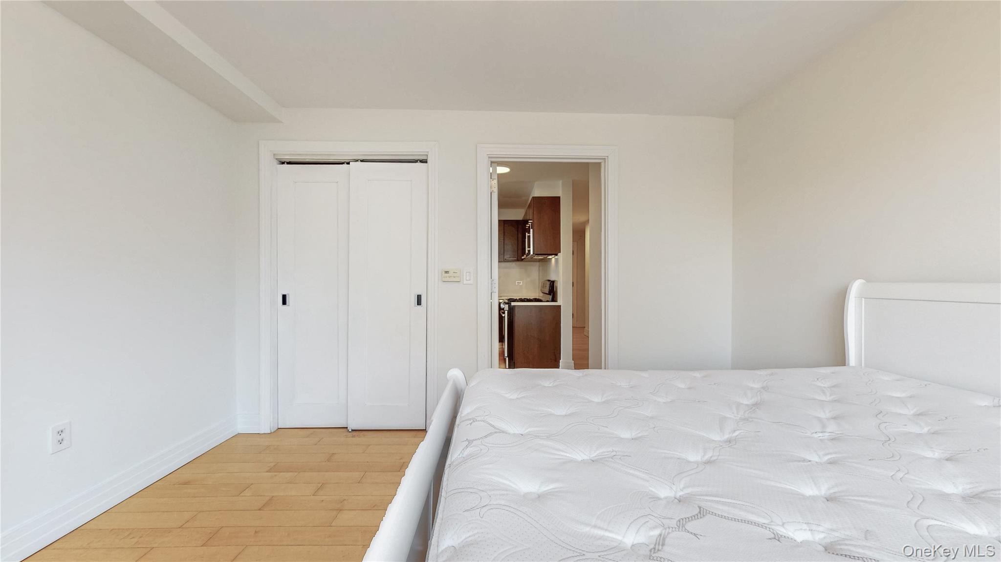 Condo Yellowstone Queens, NY 11375, MLS-950698-17