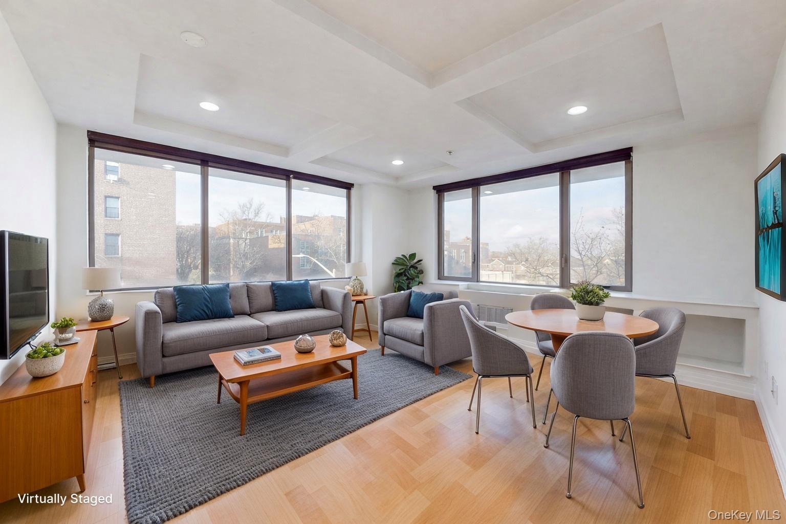 Condo Yellowstone Queens, NY 11375, MLS-950698-2