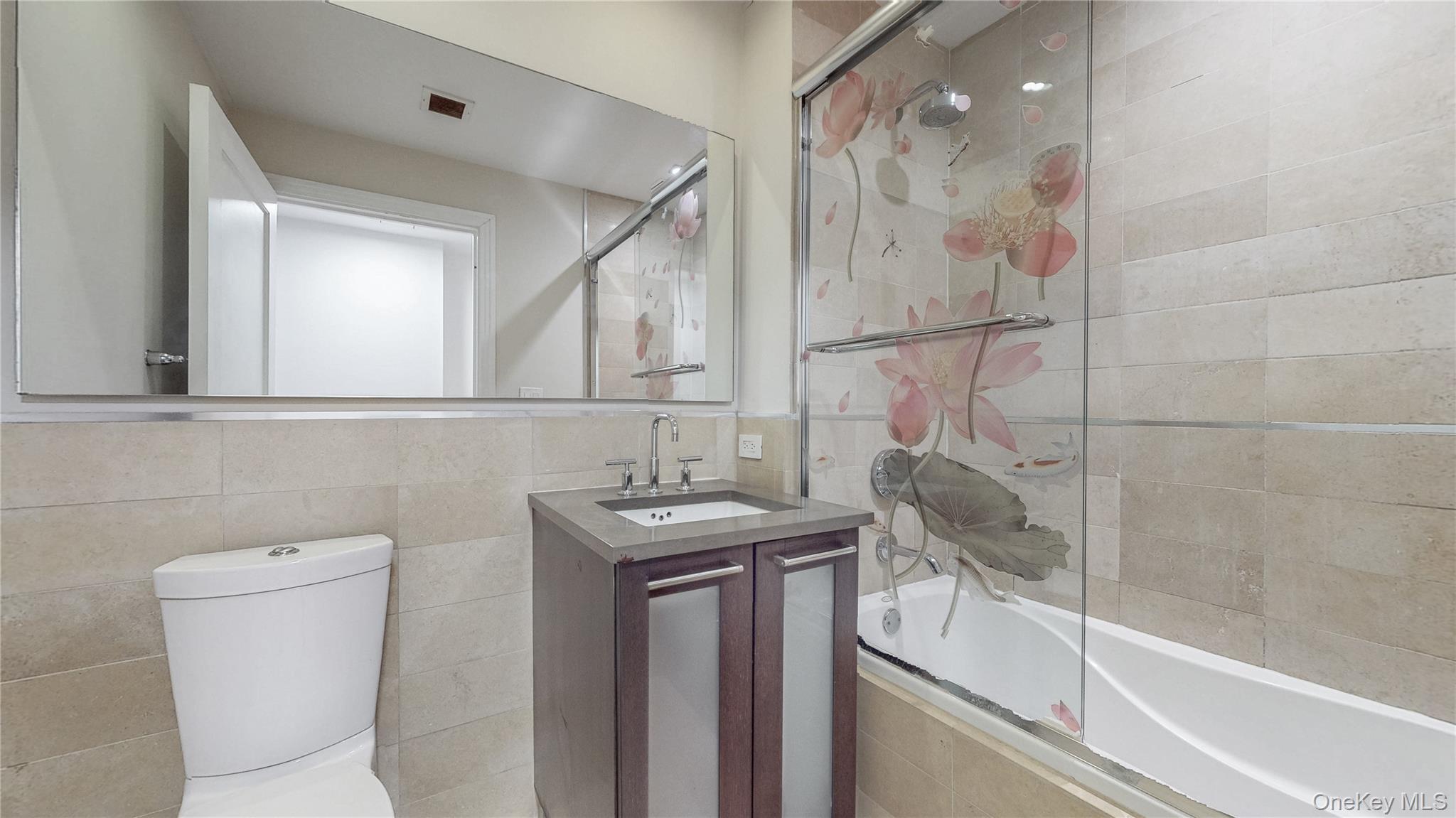 Condo Yellowstone Queens, NY 11375, MLS-950698-6