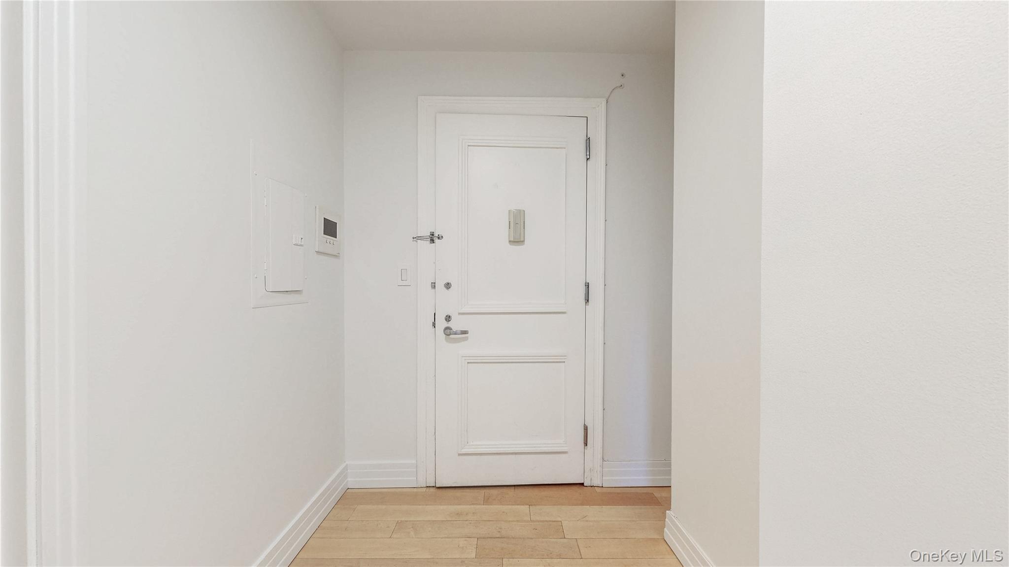 Condo Yellowstone Queens, NY 11375, MLS-950698-7