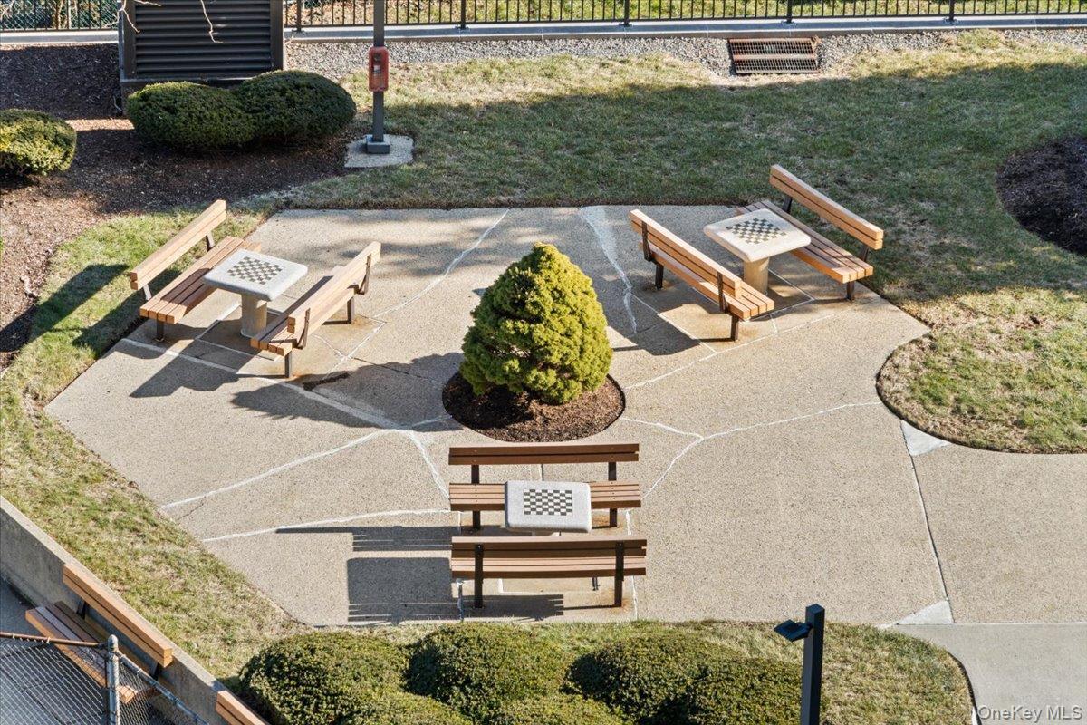 Condo Bay Club  Queens, NY 11360, MLS-950711-17