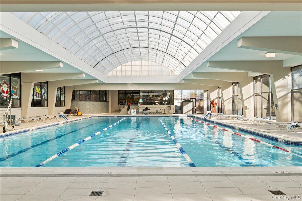 Condo Bay Club  Queens, NY 11360, MLS-950711-18