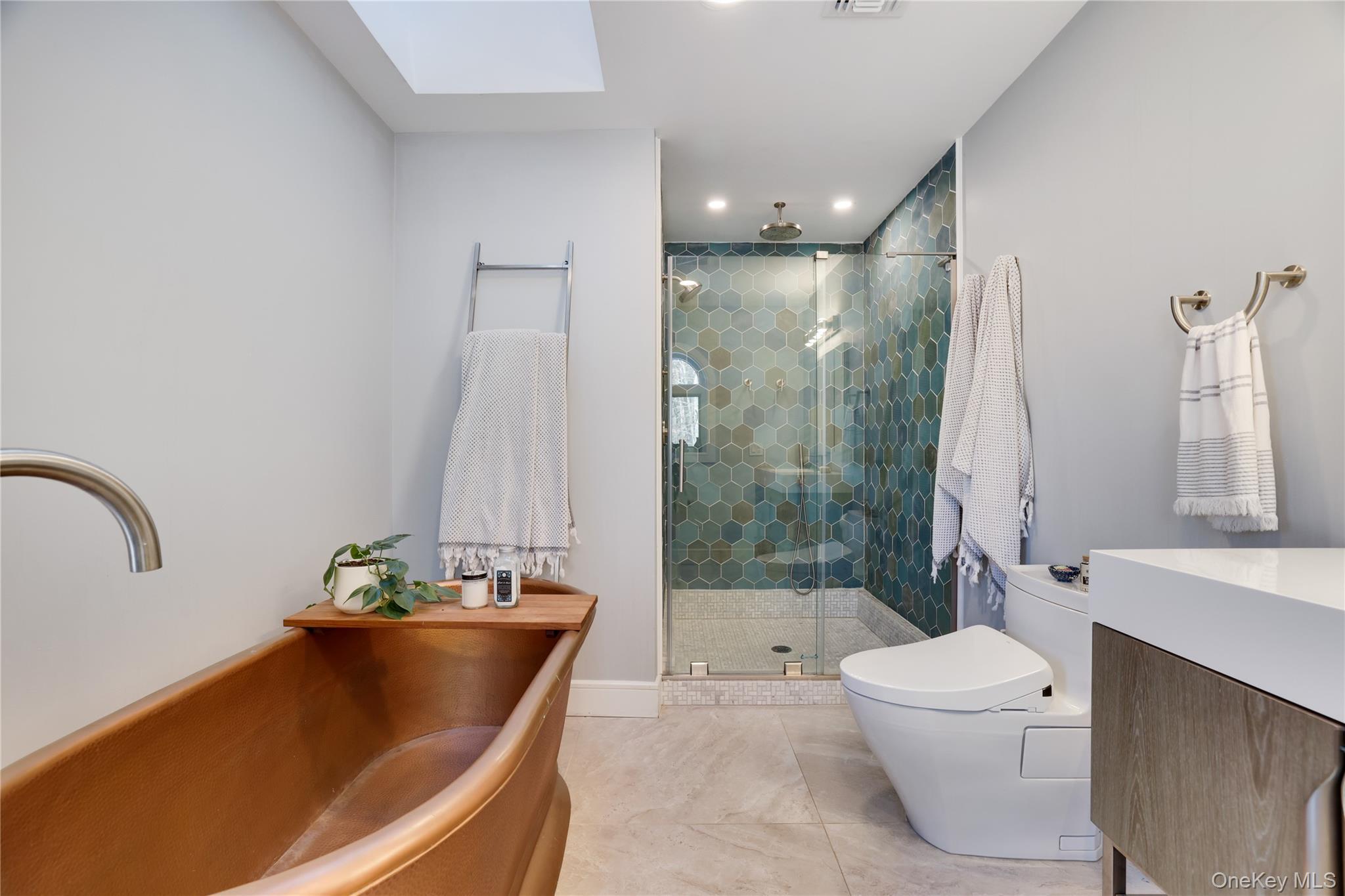 Single Family Achill Lane  Out Of Area, NY 18328, MLS-950717-38