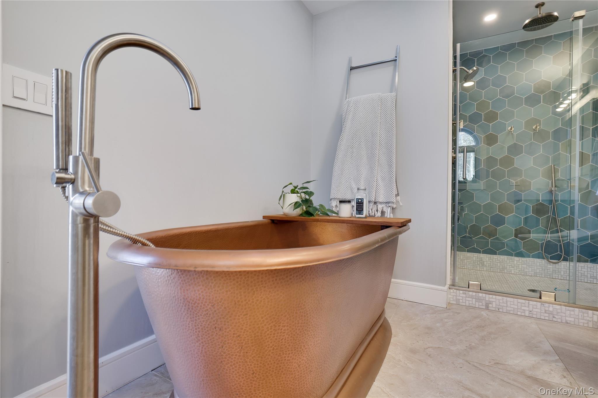 Single Family Achill Lane  Out Of Area, NY 18328, MLS-950717-39