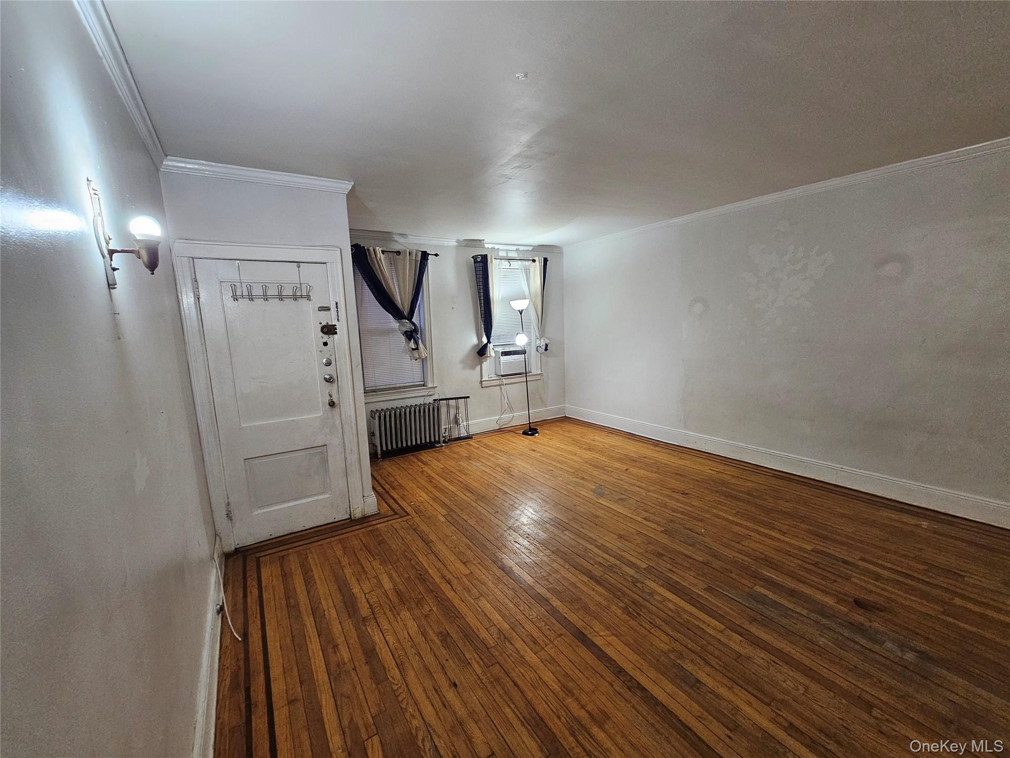 Single Family Troutville Rd  Queens, NY 11434, MLS-950730-3