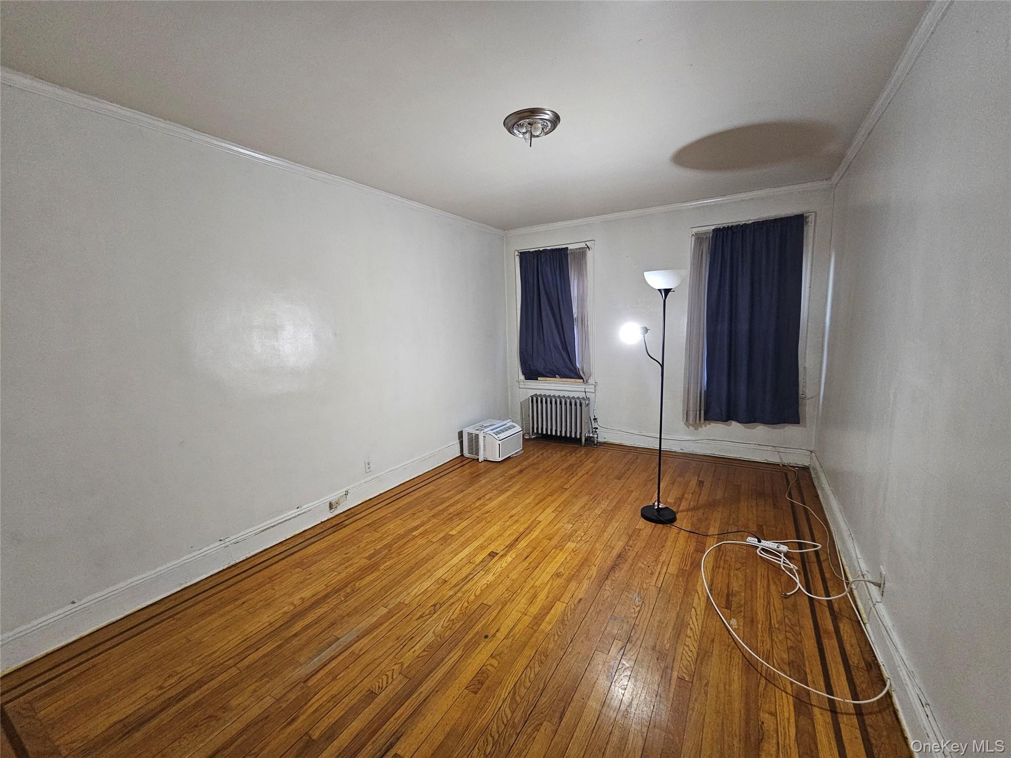 Single Family Troutville Rd  Queens, NY 11434, MLS-950730-5