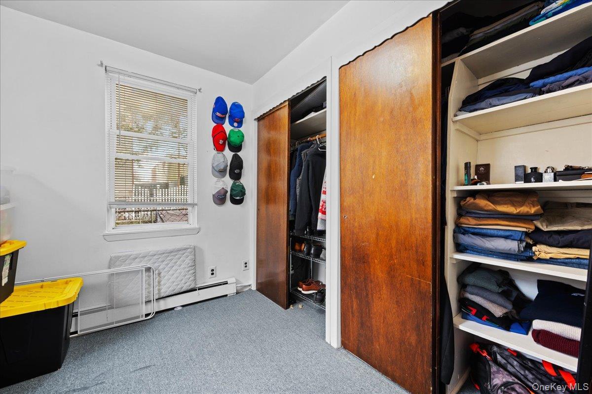 Single Family 48th Queens, NY 11105, MLS-950731-43