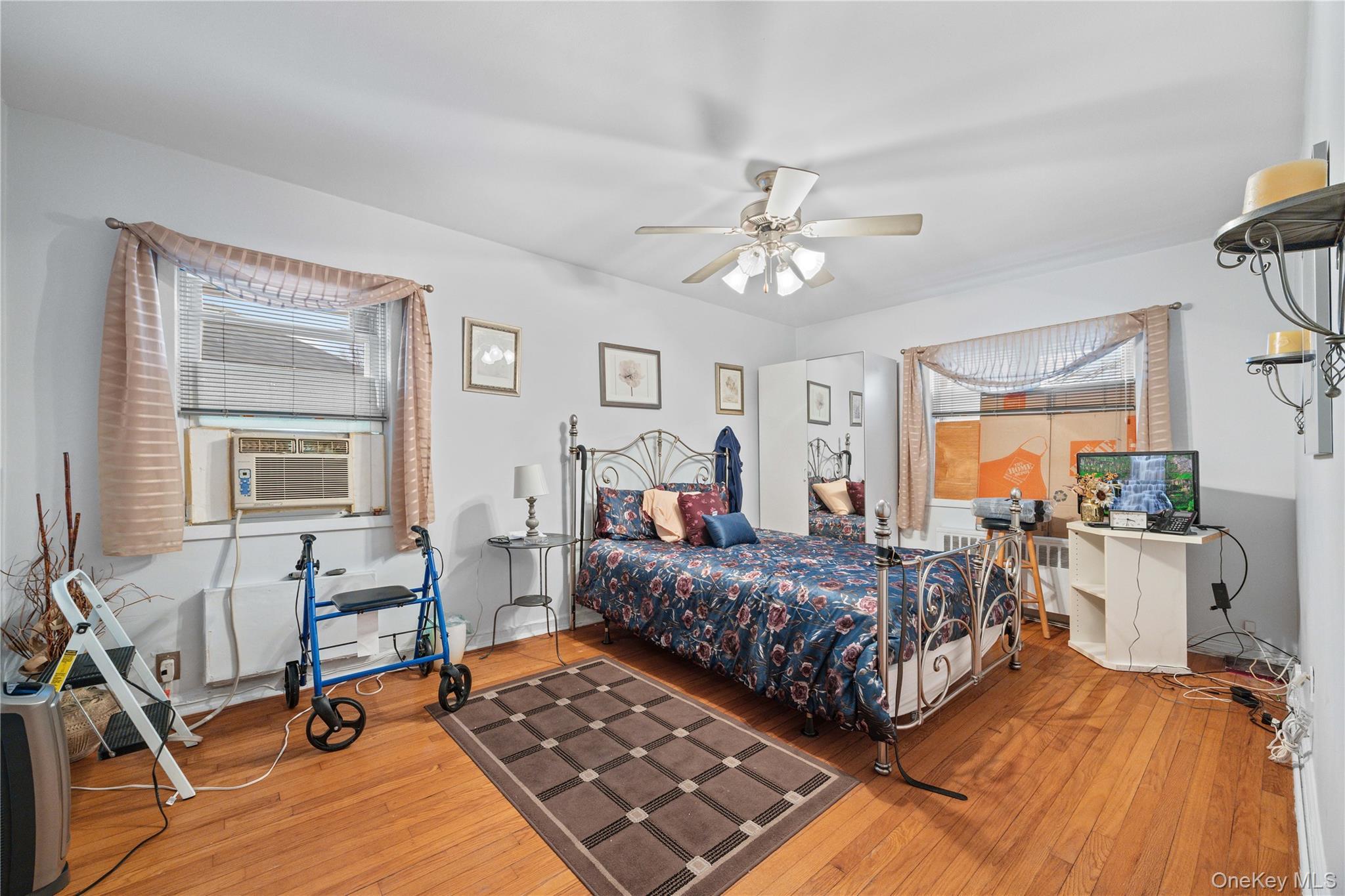 Single Family Bogart  Bronx, NY 10462, MLS-950734-19