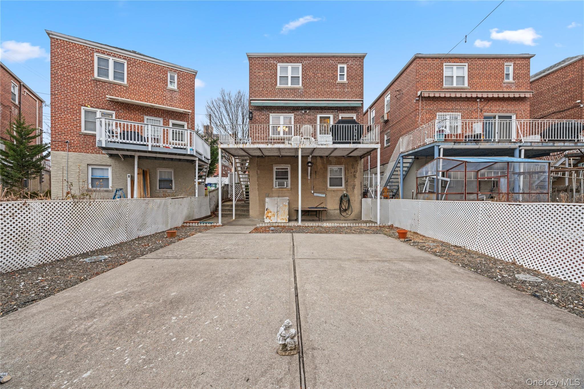 Single Family Bogart  Bronx, NY 10462, MLS-950734-24