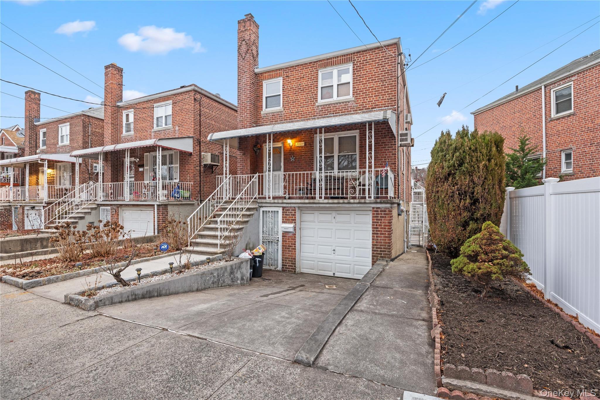 Single Family Bogart  Bronx, NY 10462, MLS-950734-28