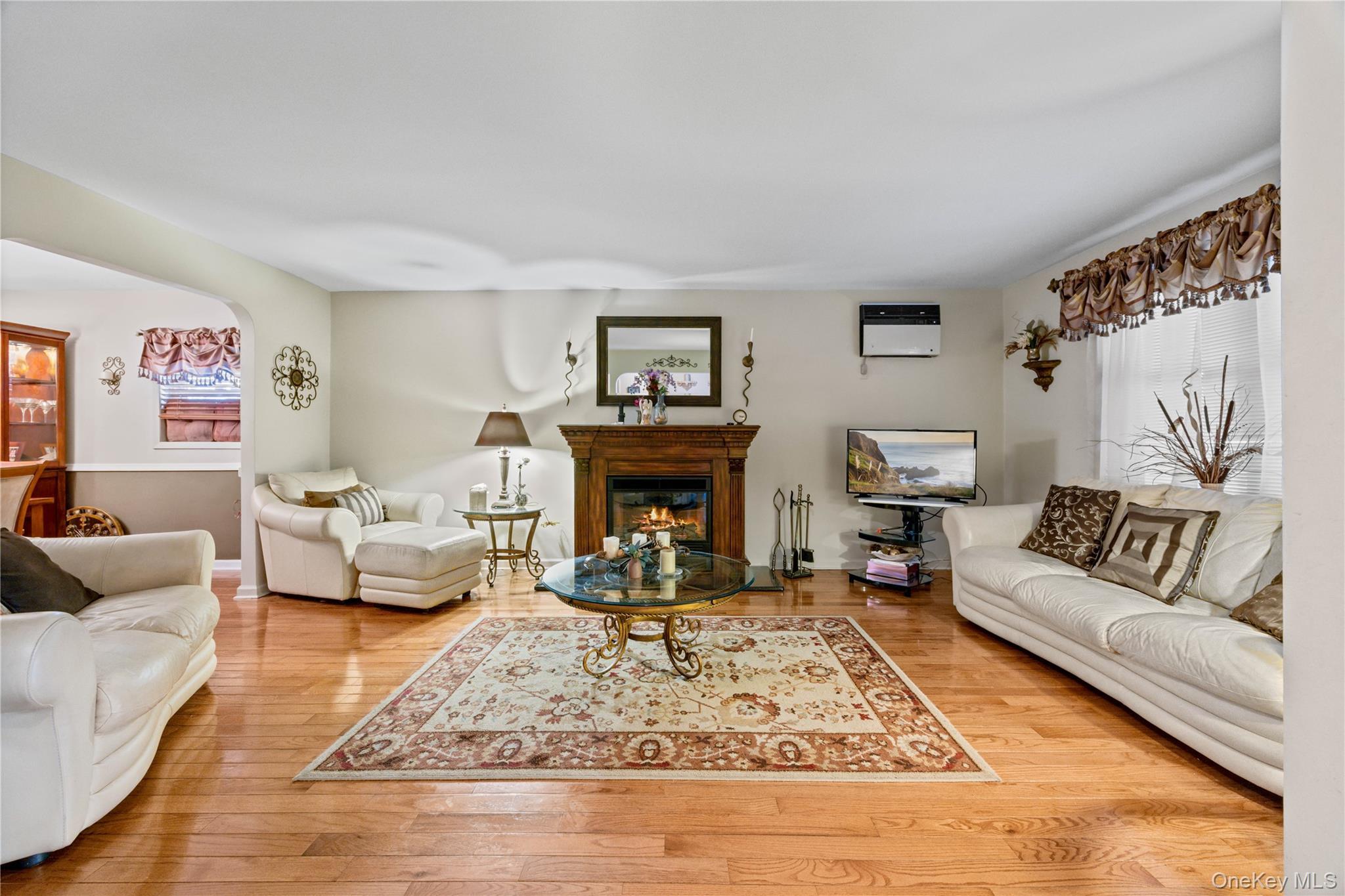 Single Family Bogart  Bronx, NY 10462, MLS-950734-7