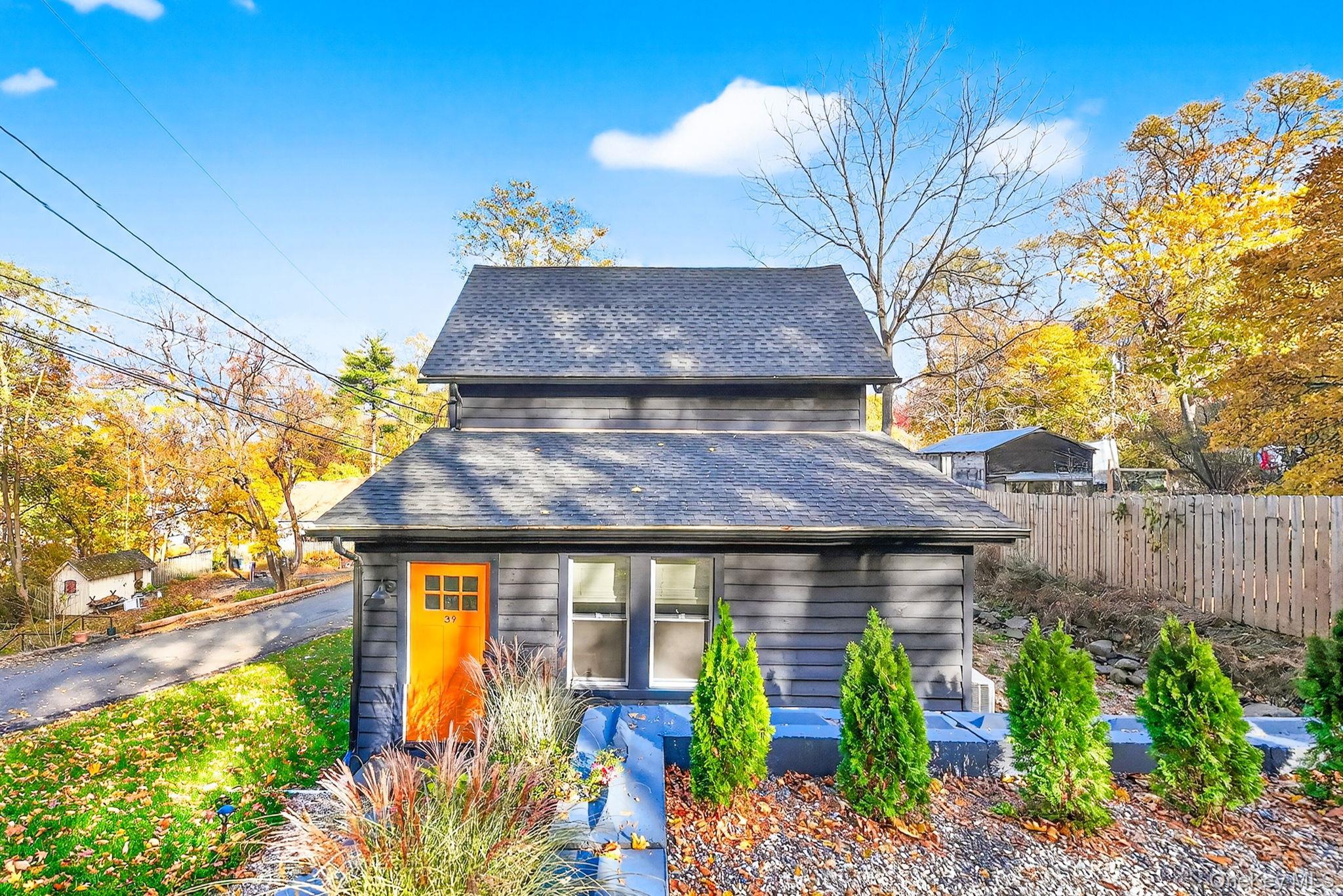 Single Family Broadway  Ulster County, NY 12401, MLS-950736-4