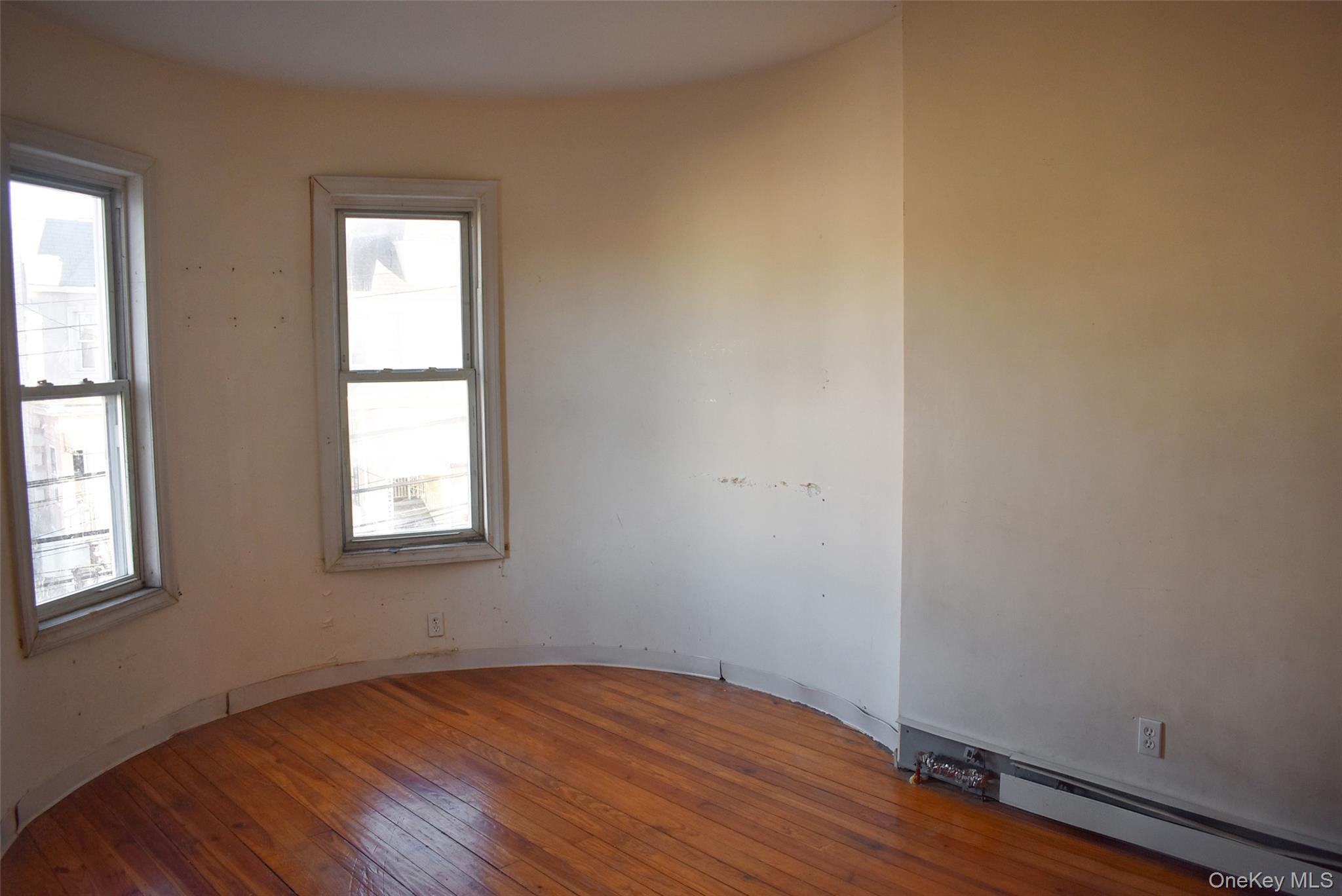Single Family 218th  Bronx, NY 10467, MLS-950740-10