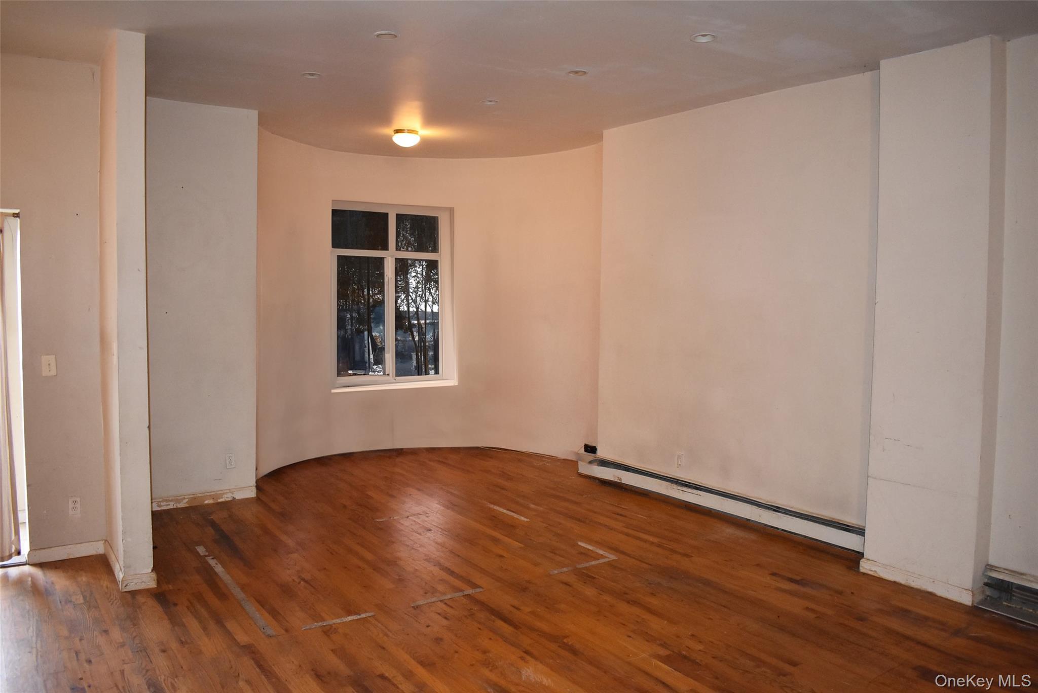 Single Family 218th Bronx, NY 10467, MLS-950740-5