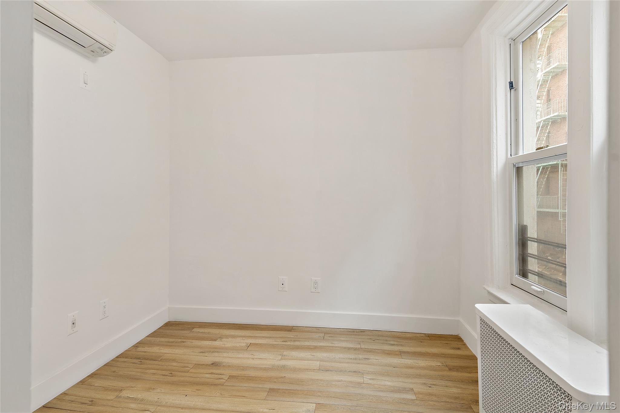 Single Family Grant  Bronx, NY 10456, MLS-950747-20