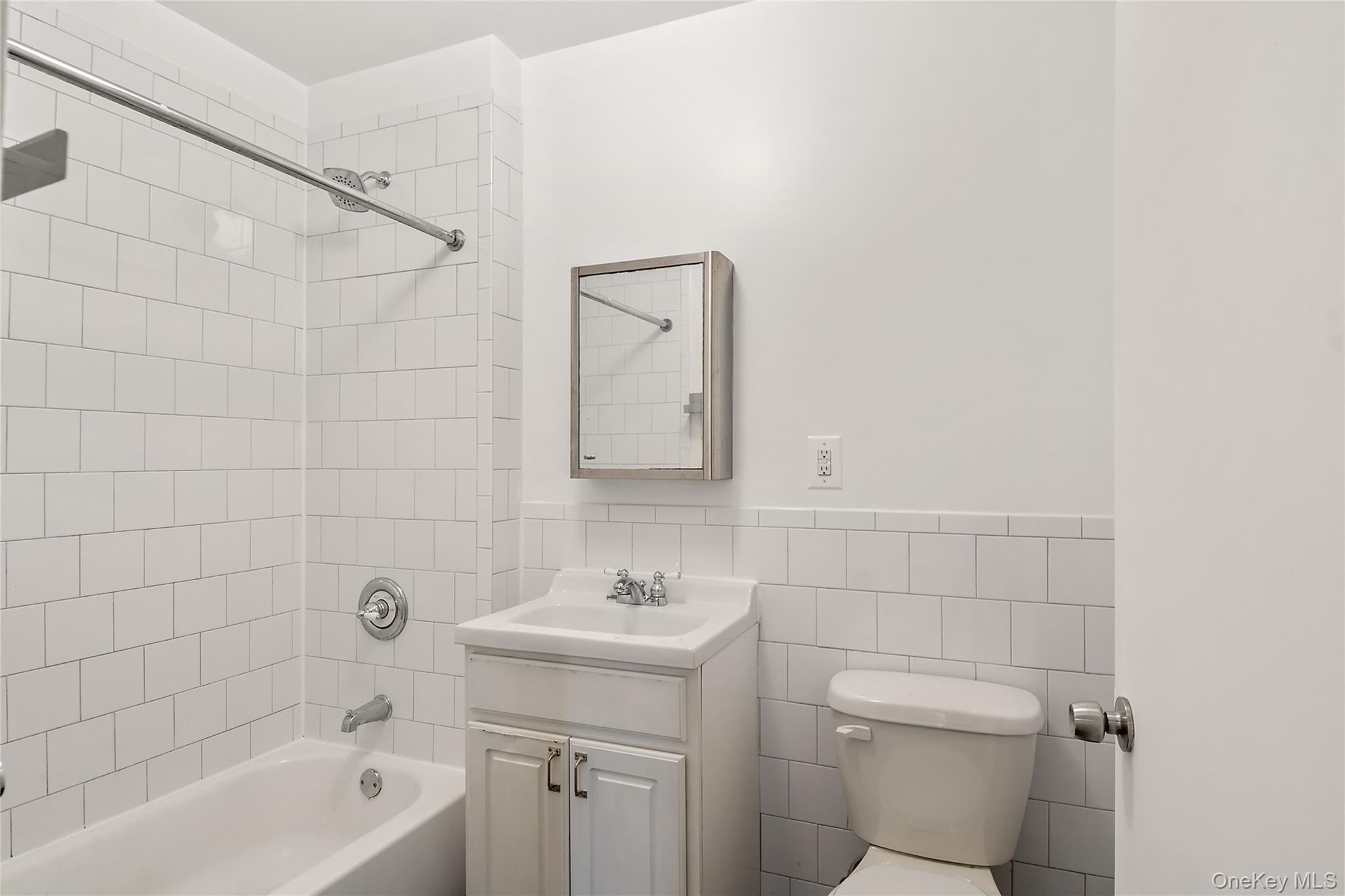 Single Family Grant  Bronx, NY 10456, MLS-950747-23