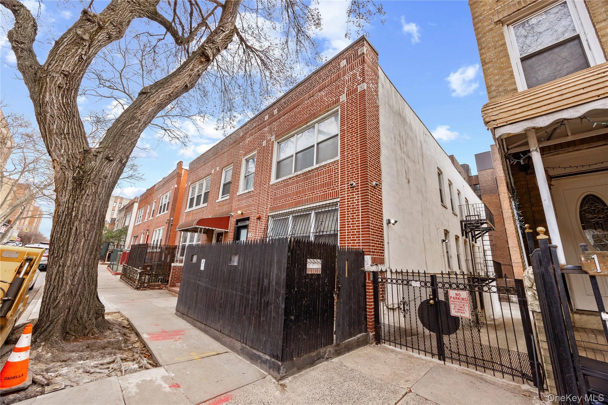 Single Family Grant  Bronx, NY 10456, MLS-950747-8