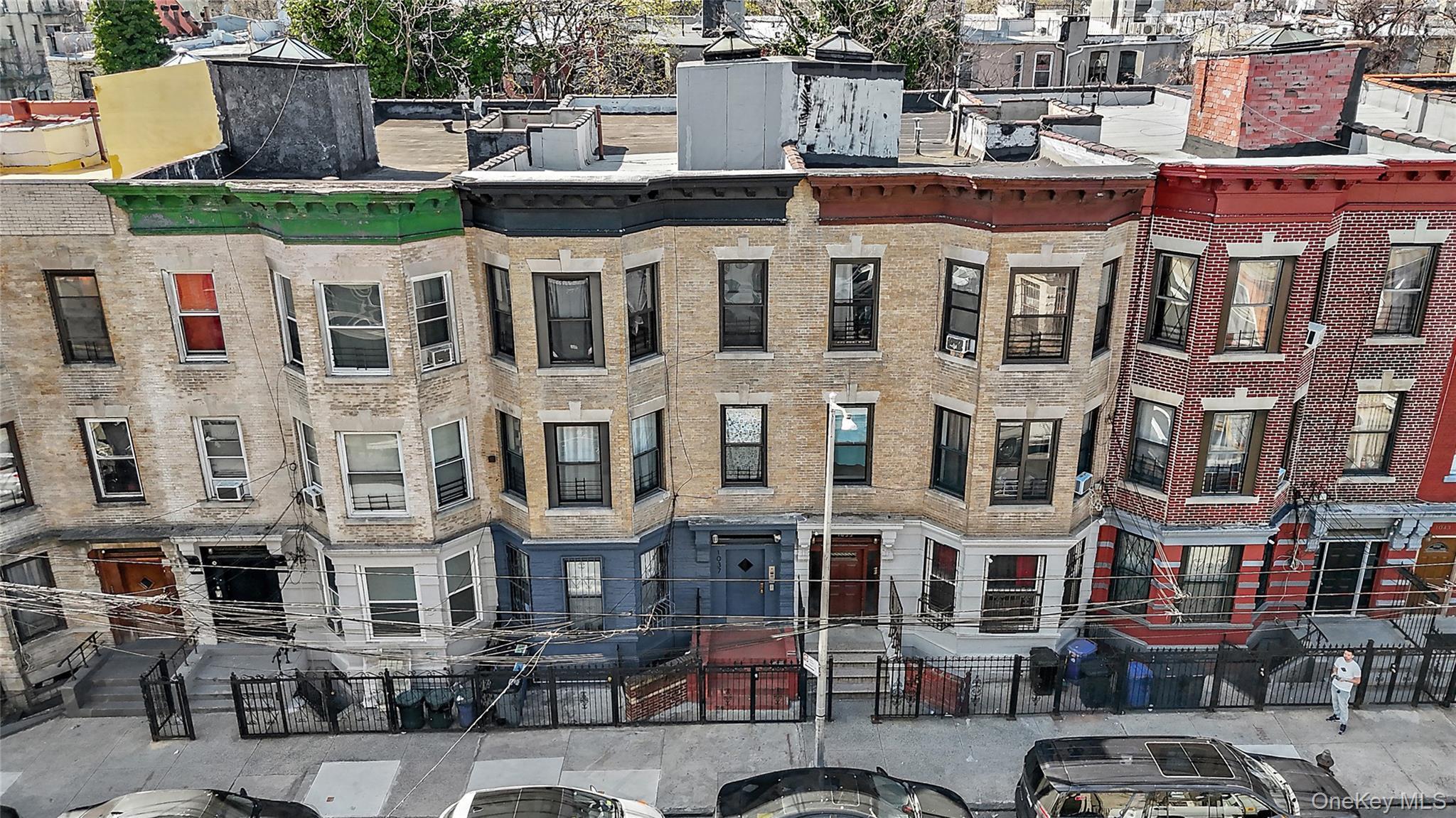 Single Family College  Bronx, NY 10456, MLS-950749-3