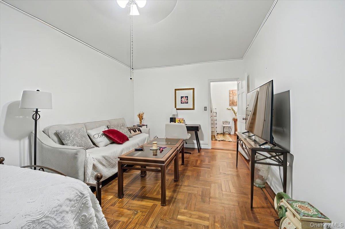 Coop Anderson  Bronx, NY 10452, MLS-950791-5