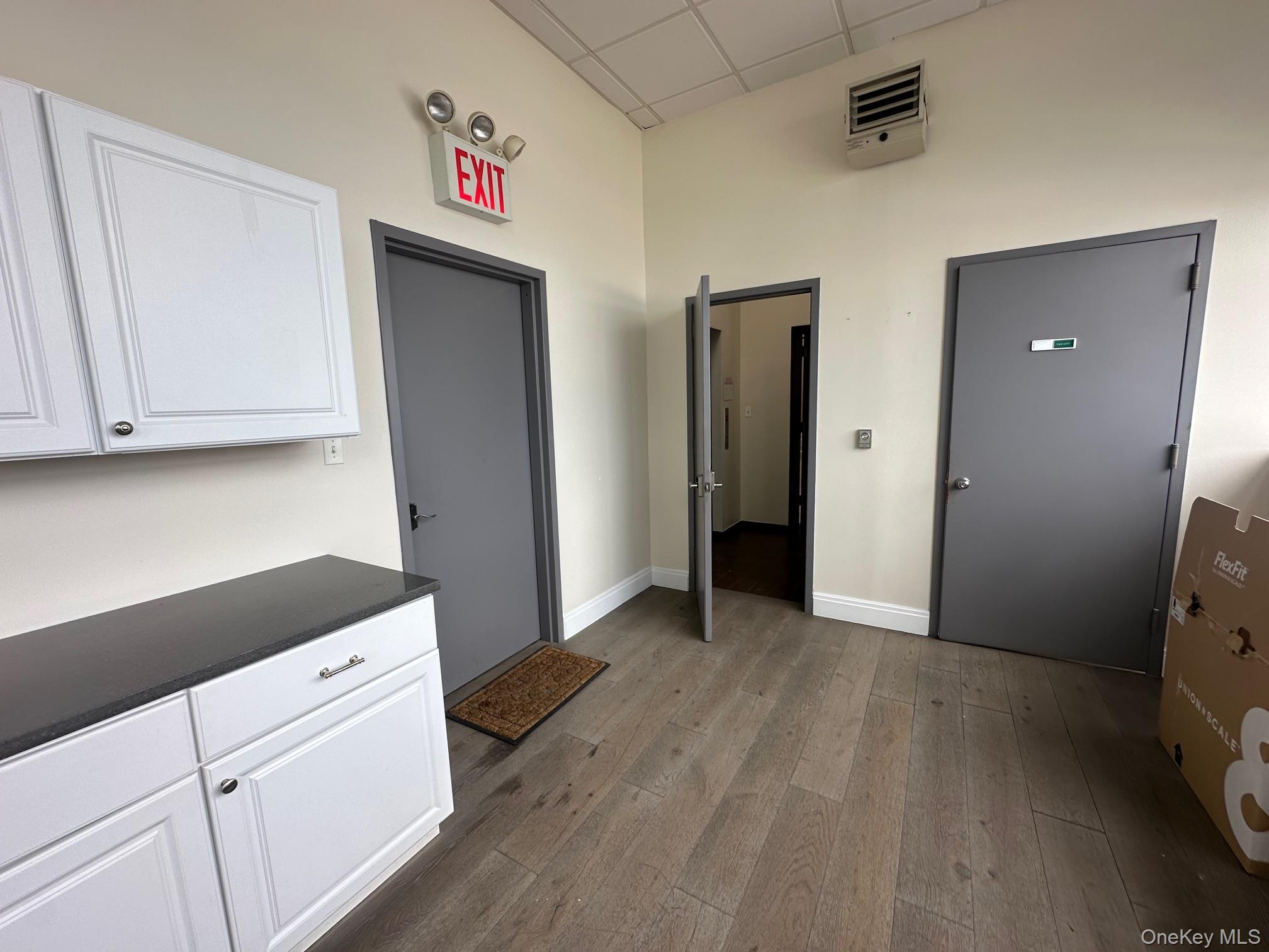 Commercial Lease 46th  Queens, NY 11378, MLS-950795-17