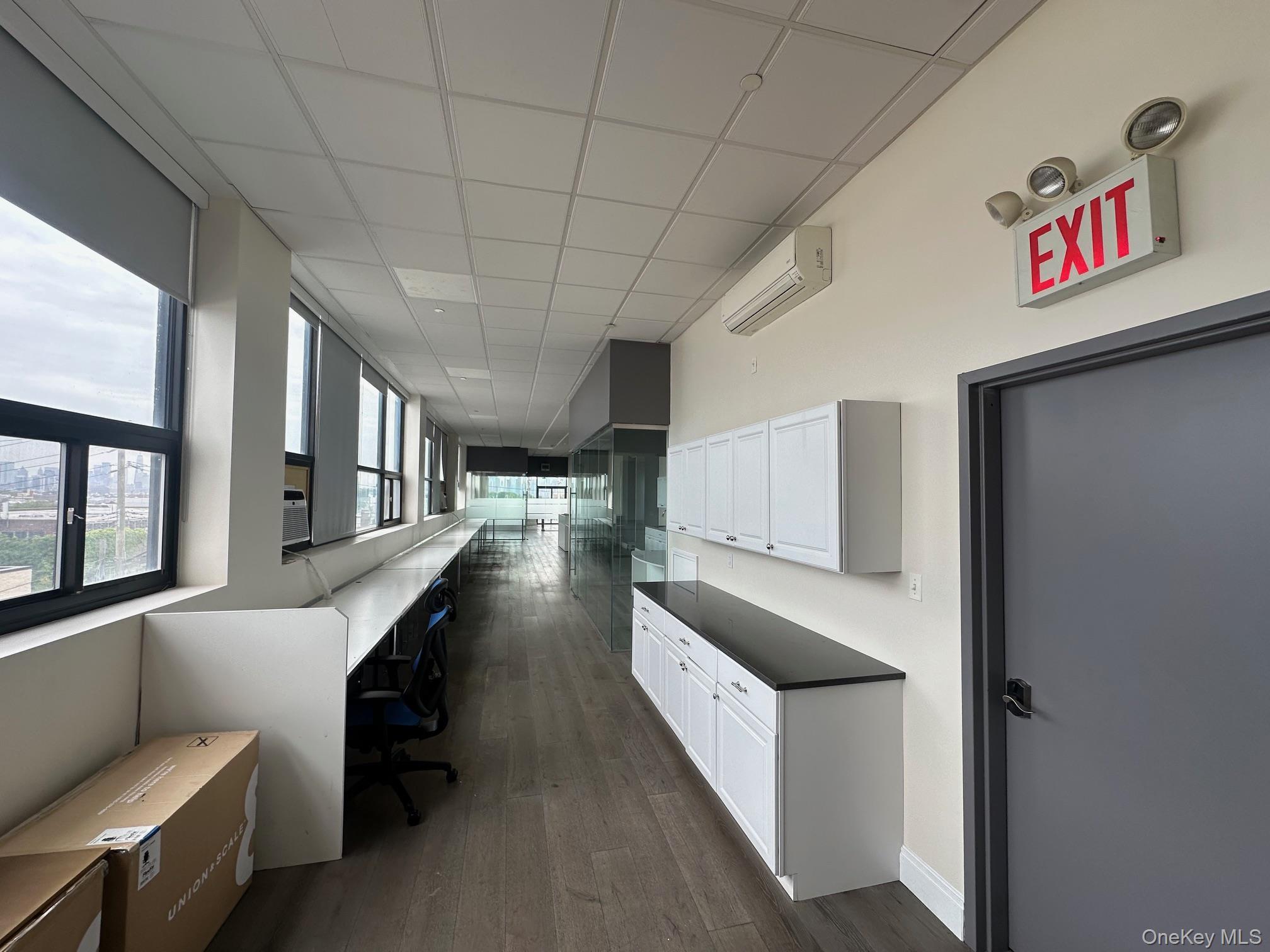 Commercial Lease 46th  Queens, NY 11378, MLS-950795-20