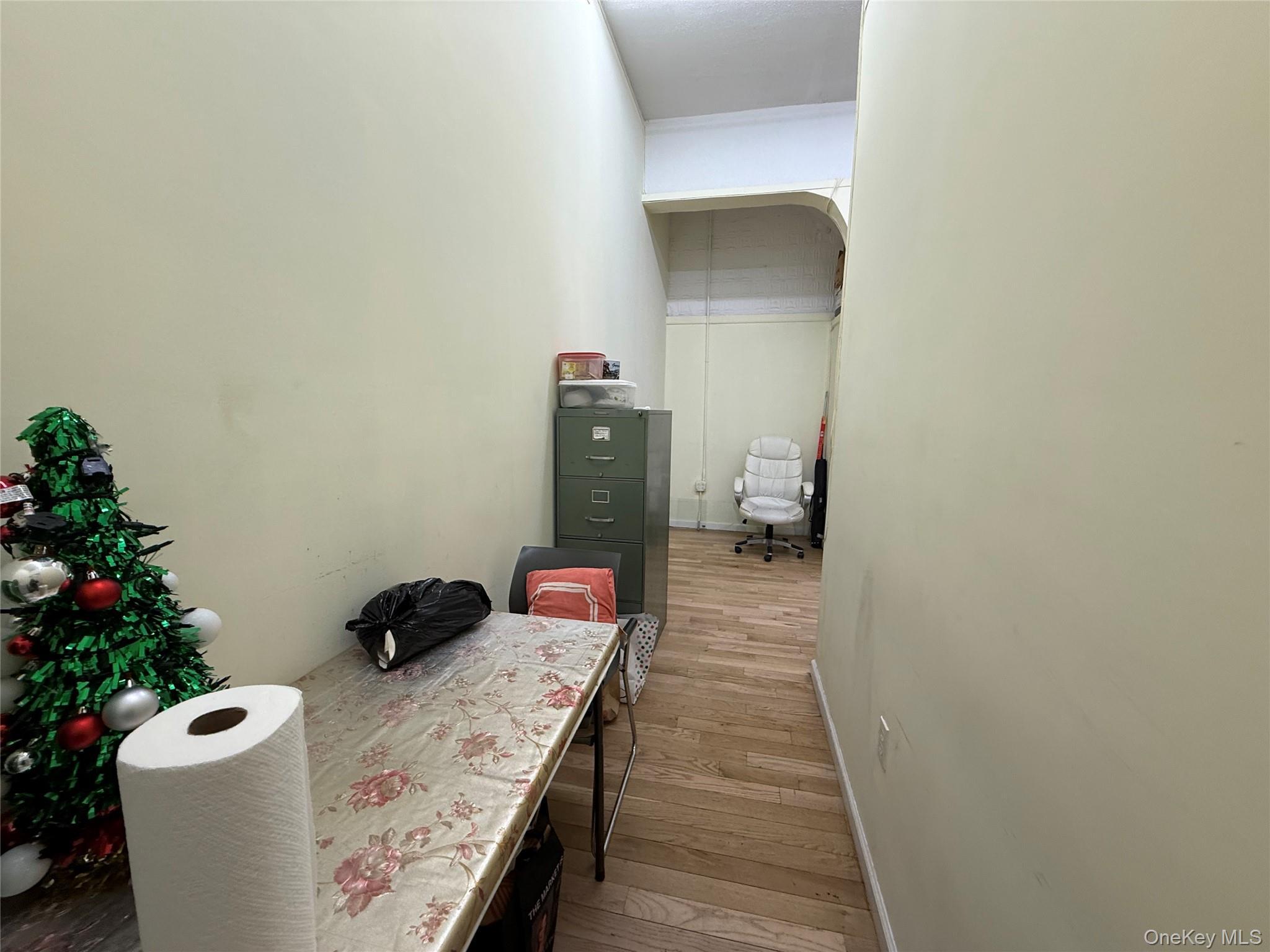 Commercial Lease Graham Brooklyn, NY 11206, MLS-950812-10
