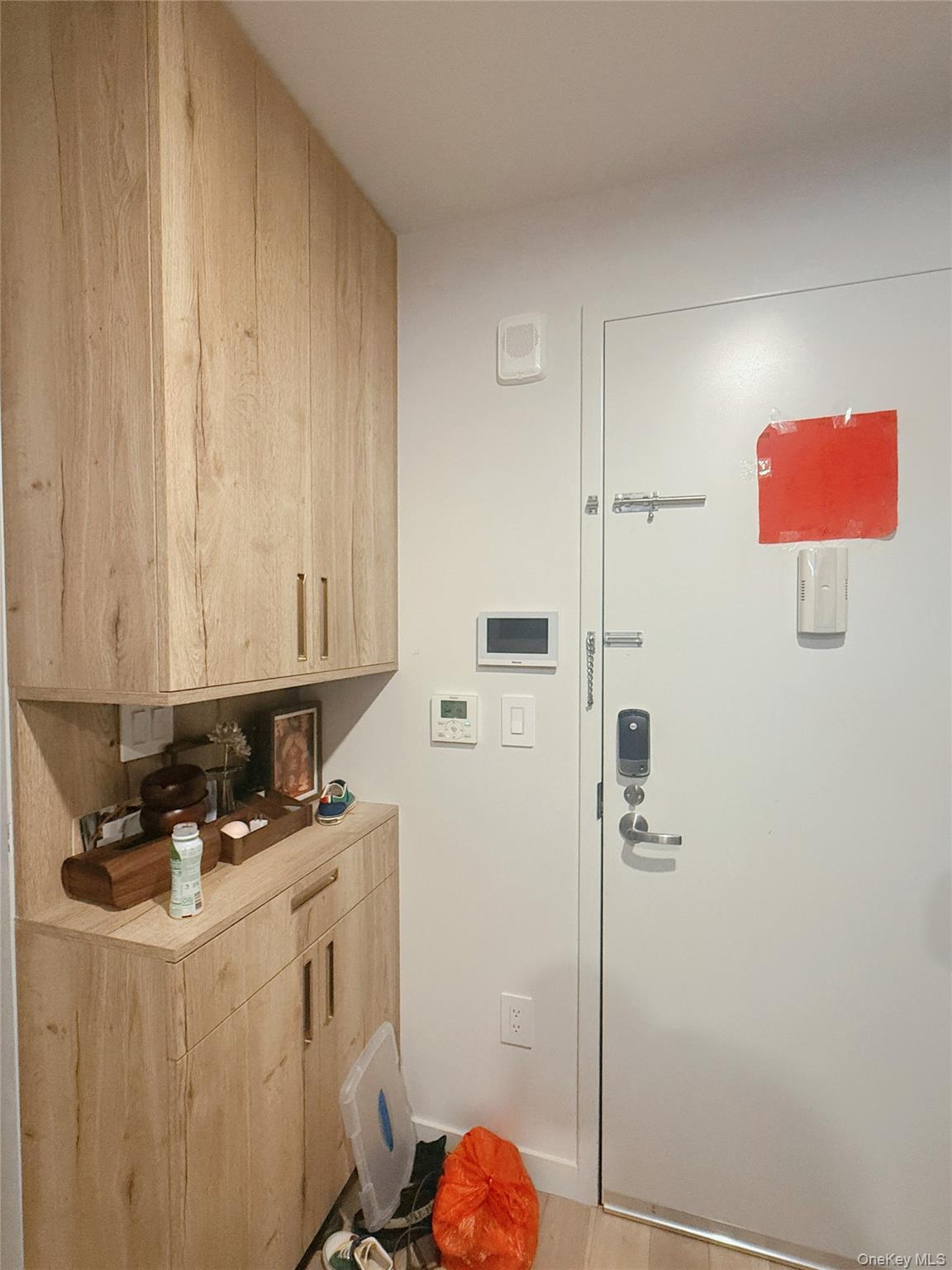 Condo 40th  Queens, NY 11354, MLS-950815-6