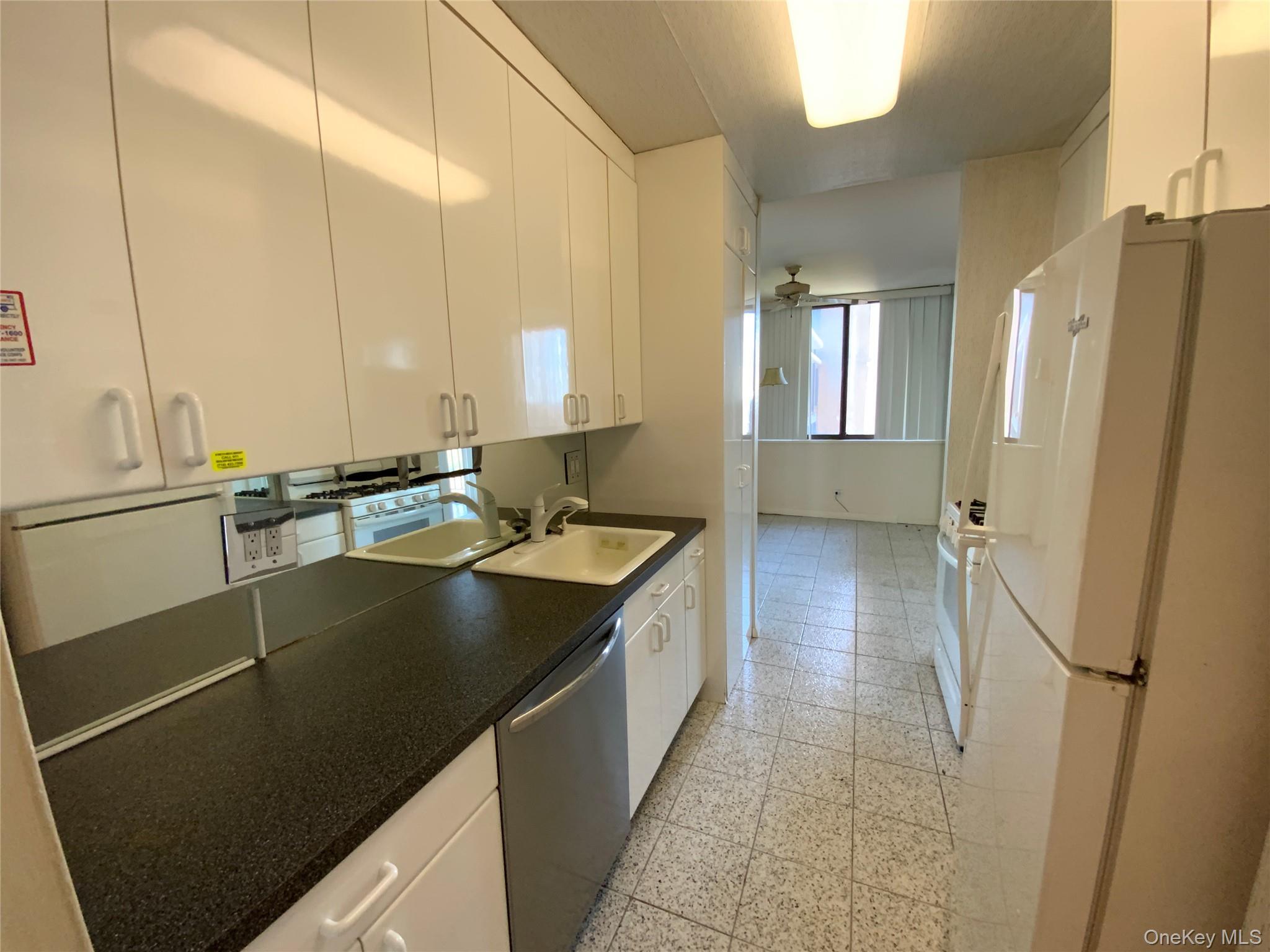 Coop Grand Central  Queens, NY 11005, MLS-950889-11