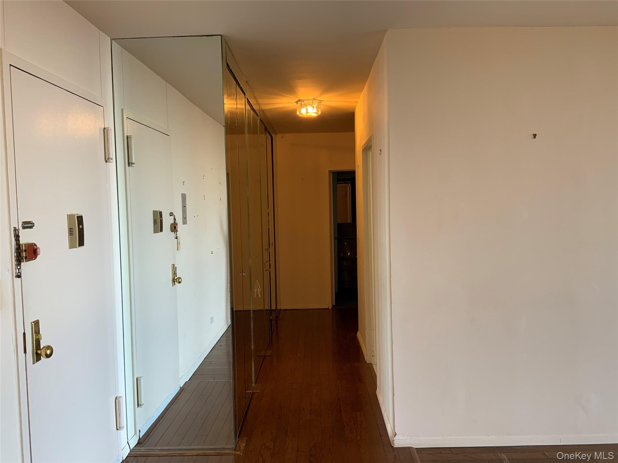 Coop Grand Central  Queens, NY 11005, MLS-950889-8