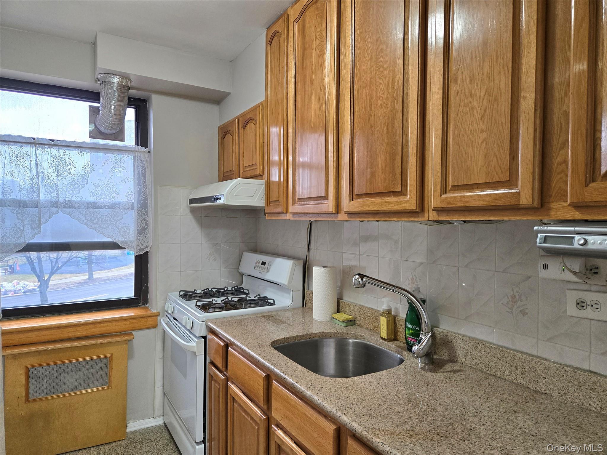 Coop 28th  Queens, NY 11354, MLS-950891-11