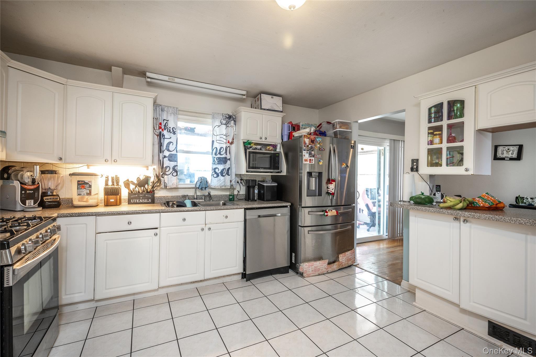 Single Family Derick Dutchess County, NY 12524, MLS-950900-12