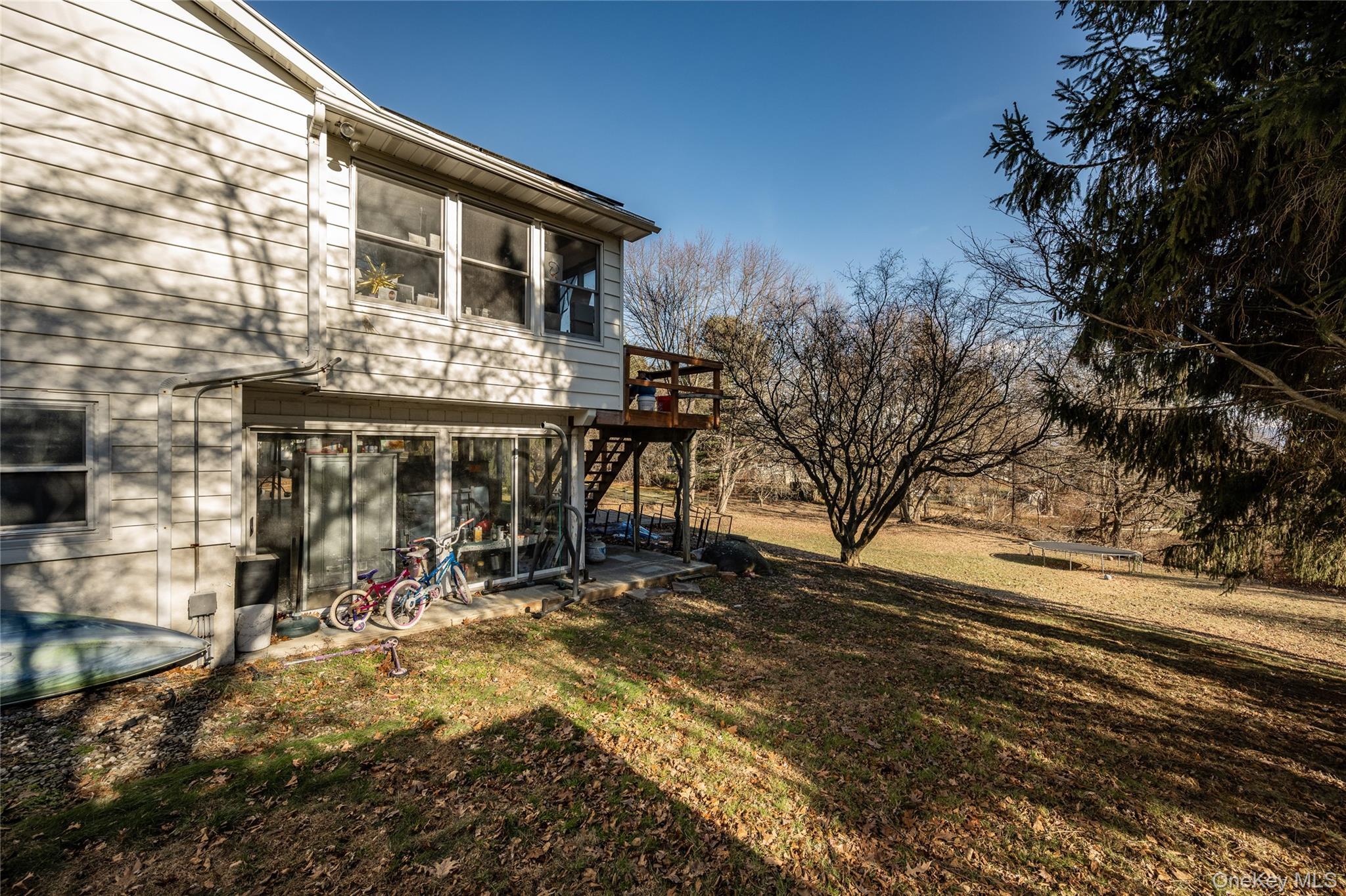 Single Family Derick Dutchess County, NY 12524, MLS-950900-23