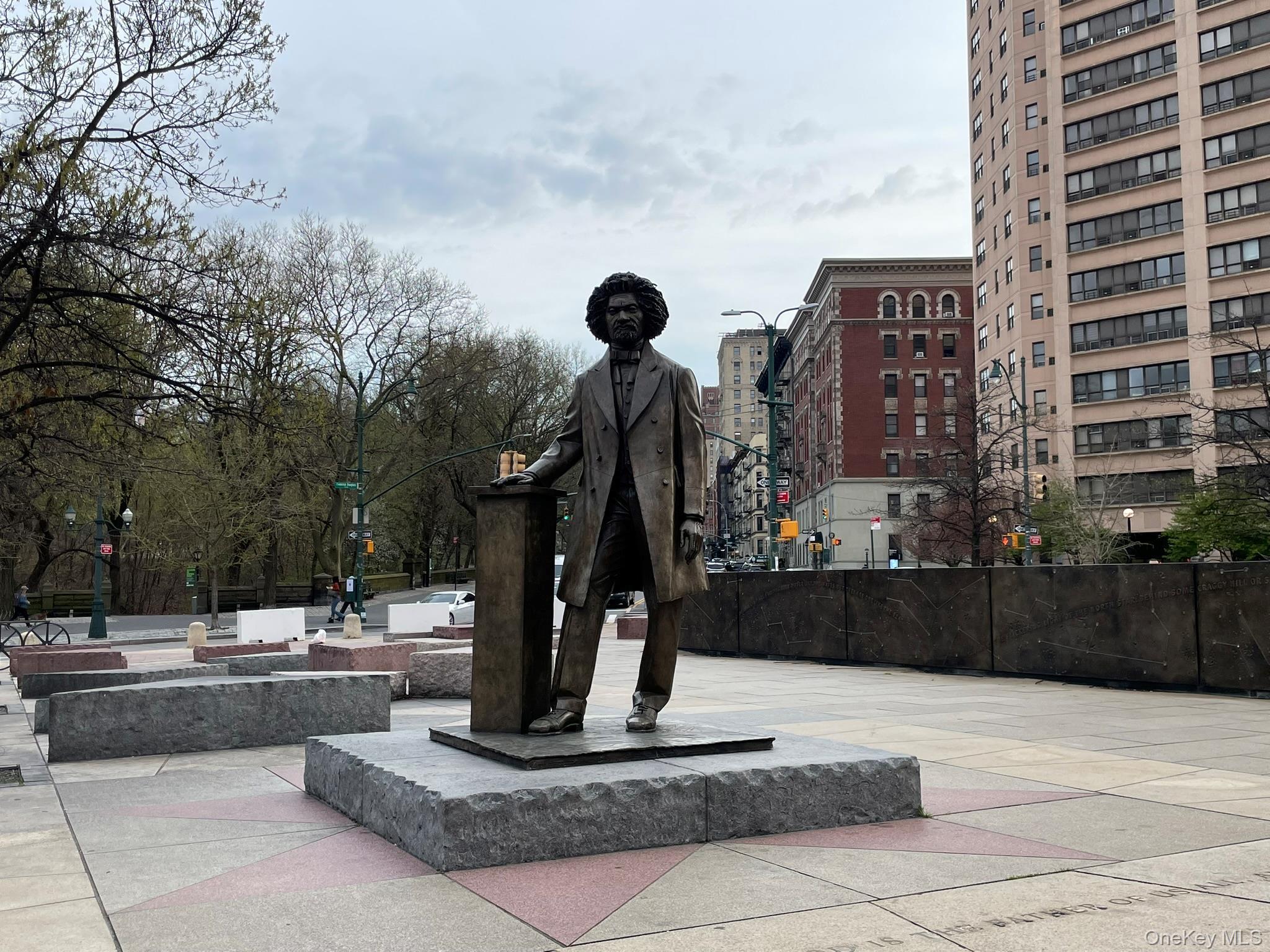 Apartment 110th  Manhattan, NY 10026, MLS-950919-18